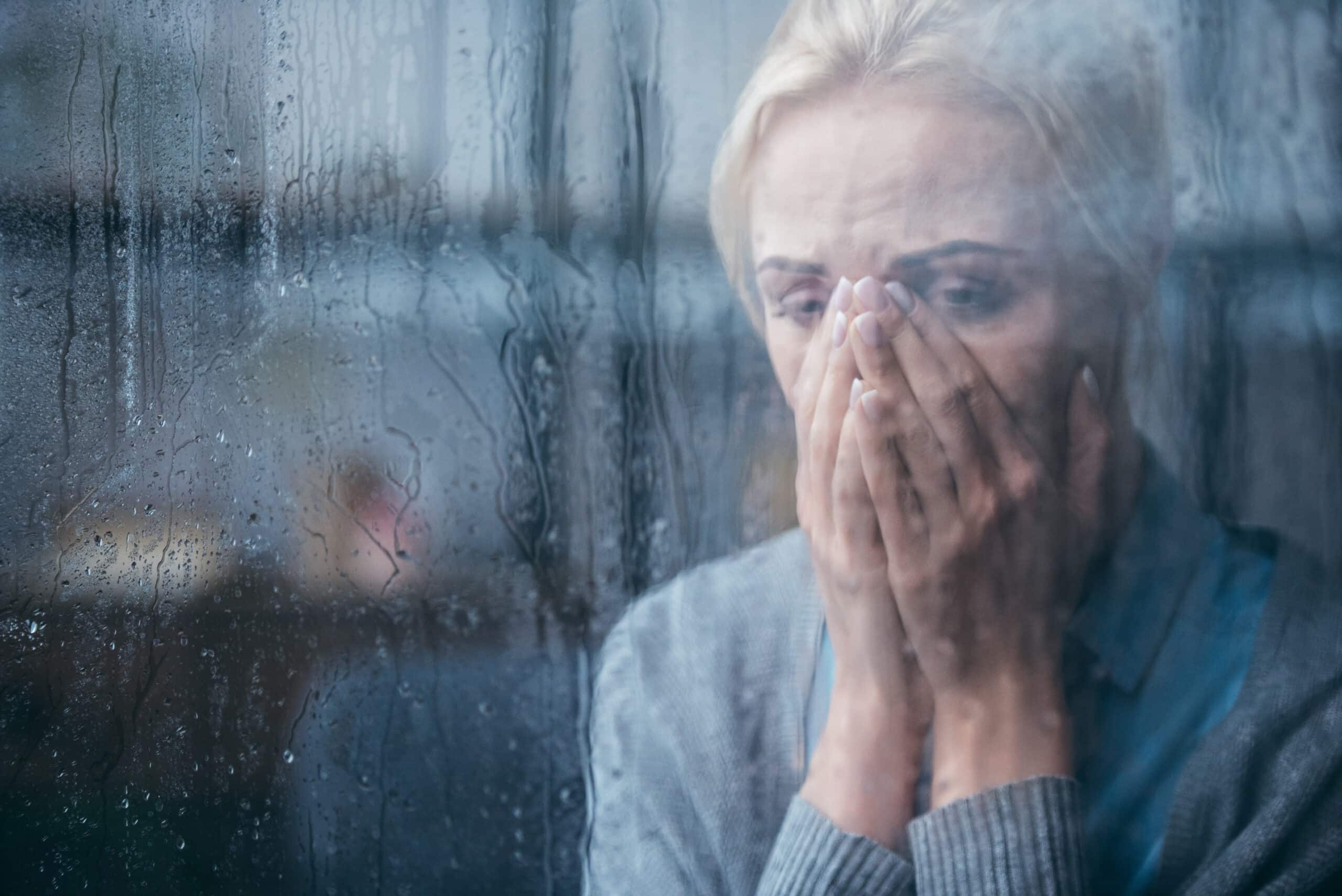 Når sorg blir til depresjon: 7 tegn du ikke bør ignorere